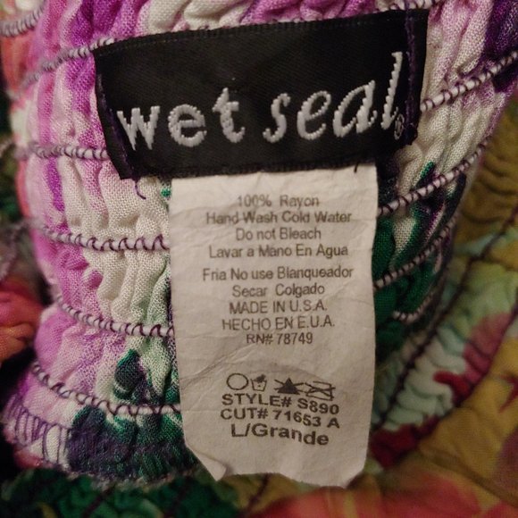 Wet Seal floral mini skirt - Picture 9 of 10